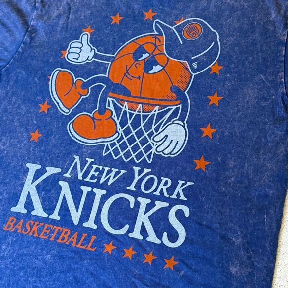 New Era 100% Cotton Mineral Wash New York Knicks Basketball Medium Weight Short - Picture 8 of 12